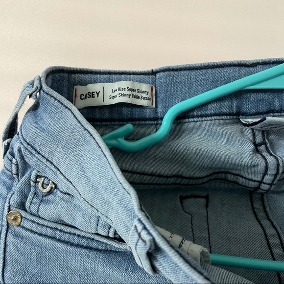 True Religion Low rise super skinny jean - Picture 2 of 6